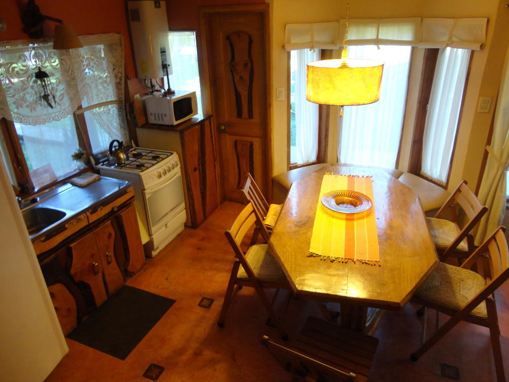 Cabanas Spa Bungalows Huarranchi プコン 部屋 写真